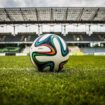 the-ball-488700_1920